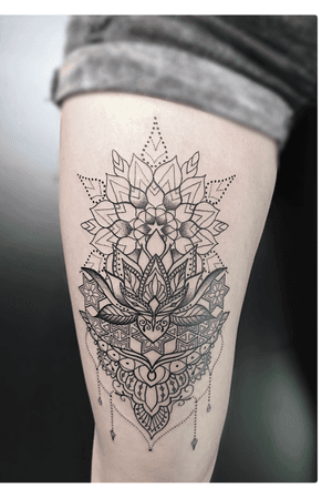 #tattoo #linework #dotwork #mandala #lotus #dots 