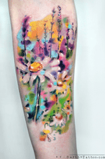 #watercolortattoo #watercolor #flower #flowers #tattoo #london #inked #girlyink #bartt #forearm #bodyart #art #nw1 #kentishtown #camdentown #highonart @bartt @bartt_tattoo 