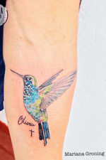 This tattoo was to honour Miguel’s mom. Somos un estudio privado de tatuajes en la Ciudad de México. Nos especializamos en tatuajes a la medida. Si buscas un tatuaje con la mejor calidad, sin que te cueste un ojo de la cara, contáctanos por medio de nuestro sitio web: www.karmainkcollective.com #tattoo #tatuaje #marianagroning #tatuadora #mexicana #tatuadoramexicana #colourtattoo #colourtattooart #watercolortattoo #watercolor #watercolour #watercolourtattoo #hummingbird #hummingbirdtattoo #vancouver #vancouvertattooartists 