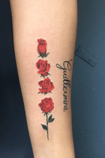 #delicatetattoo #smalltattoo #roses #tattooedgirls 