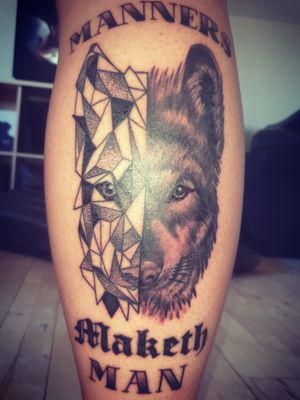 My Second tatto 😎 Thanks to Søhus Tattoo from that awesome work #wolftatto #mannersmakethman