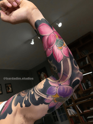 Japanese tattoo NYC. Japanese sleeve. Lotus tattoo. Tattoo shop Brooklyn. #japanese #japanesetattoo #lotus #irezumi #sleeve 