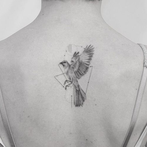 Tattoo by Eugene Andriu #EugeneAndriu #birdtattoos #birdtattoo #birds #bird #feathers #wings #flying #animal #nature #blackandgrey #illustrative #realism #geometric #backtattoo #dotwork #fineline
