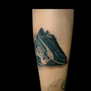#tattoo #ink #inked #futbol #football #footballtattoo #blackandgrey #grises #maradona #tatuajesdefutbol #luchotattoo #yami #luchotattooer #pergamino #buenosaires