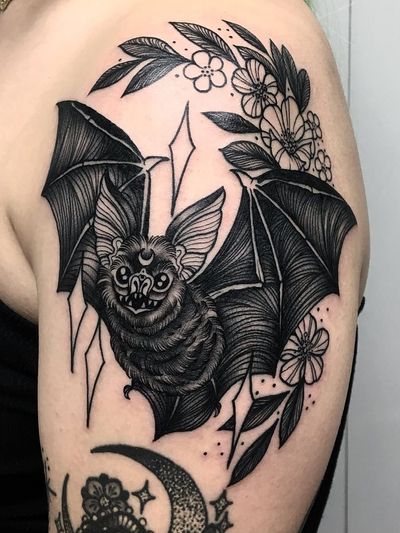 Tattoo by Roberto Euan #RobertoEuan #battattoos #bat #animal #dracula #vampire #nature #night #illustrative #flowers #sparkle #stars #blackwork