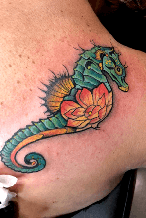 #fish#flower#flowers#color#colorful#neotraditional#seahorse