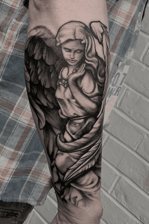 #realism #statue #tattooartist #angel #bnginksociety 