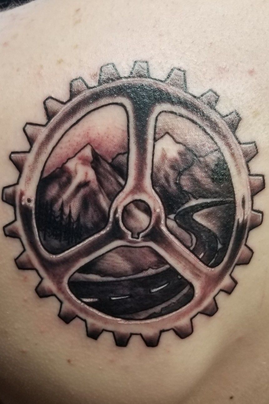 Bicycle gear heart  Bicycle gear tattoo by Laura Exley  Damask Tattoo   Flickr