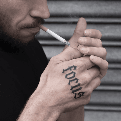 FOCUS #blacklettering #blackwork #lettering #letteringtattoo #letter #letters #typography #typographie #blackletter #handtattoo #blackworktattoo #paris #paristattoo #tattooparis 