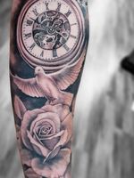 Black and grey rose watch dove