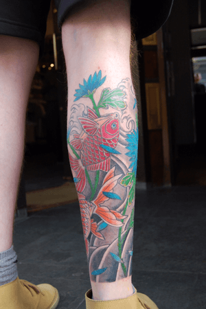 Goldfish leg sleeve