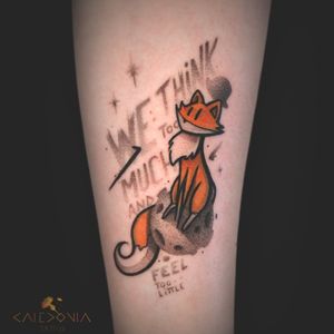 "We think too much and feel too little." Charlie Chaplin For any tattoo enquiry, please contact me directly on Facebook. #caledoniatattoo #fox #illustrationtattoo #illustration #charliechaplin #Tattoodo #tattoodo #tattoo #tattooartist #quotetattoo #art #ink #colours #dots #dotwork 