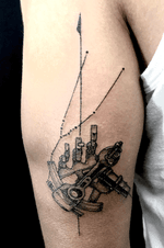 Sextant with his constellation. Some swollen around the tricep cause some distortion on the lower part.