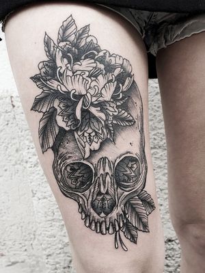 Tattoo by Dots and Daggers