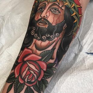 Tatuaje de Jesús por Matt Cannon