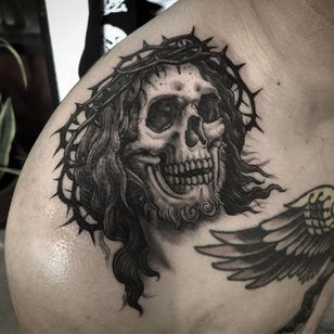 Tatuaje de Jesús por Justin Weatherholtz
