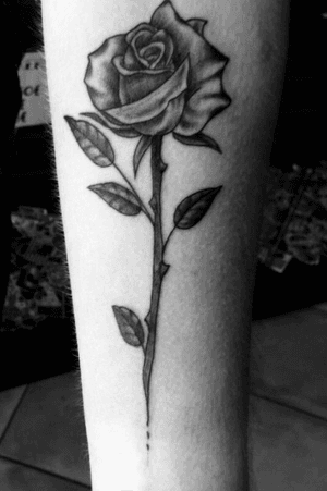 First tatoo, rosa🌹