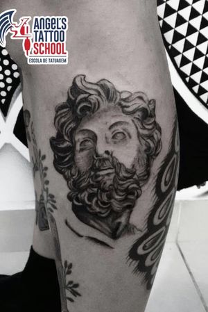 Seja você também o sucesso, seja um aluno Angels Tattoo School. 19 992864050