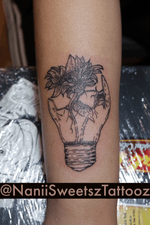 Fine line lightbulb and sunflowers dond by me