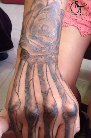 Tatuaje del díaHaciendo arte en la pielCitas 5578181340#tattooartist 