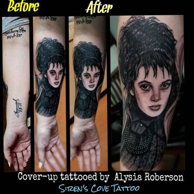 It's showtime!!!! Finally got to tattoo characters from my favorite movie from my childhood....👻BEETLEJUICE👻 !!!! Covered up an old tattoo with Lydia Deetz!!! Beetlejuice was tattooed late October and healed...still have a little left to do on him in his hair, but focused just on Lydia and the cover-up today!!! She sat great again!!!! 😁😁😁 Tattooed by Alysia Roberson at Siren's Cove Tattoo in Piedmont, SC!!!! #beetlejuice #beetlejuicebeetlejuicebeetlejuice #beetlejuicetattoo #michaelkeaton #michaelkeatontattoo #ghostwiththemost #itsshowtime #portraittattoo #lydia #lydiadeetz #christmas #lacetattoo #blackandgreytattoo #coveruptattoo #realistictattoo #tattoos #tattooed #inkedgirl #tattooedwoman #horrortattoo #alternativegirl #80sbaby #ilovethe80s #timburton #timburtontattoo #winonaryder #gothgirl #tattooedgirls #Alysiarobersontattoo #sirenscovetattoo www.facebook.com/sirenscovetattoo www.facebook.com/Alysia.Roberson.Tattoo.Artist