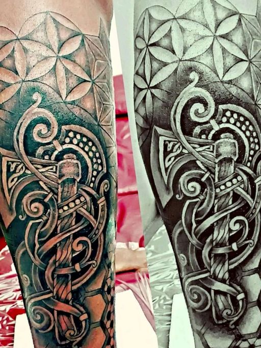 Flash tattoo