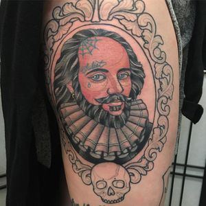Shakespeare tattoo by Lee Lee Couture #LeeLeeCouture #Shakespeare #booktattoos #literarytattoos #booktattoo #literarytattoo #books #book #reading #literature