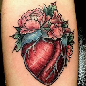 Human heart with peonies 🌸#hearttattoo #flowers #anatomicalheart #color