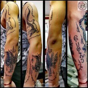We keep going to complete this arm in a khmer style... This  Hongsa will bring him a good speech and a strong voice...❤️🐦🕊️🦅🦢🐓🐦🕊️🦅🦢🐓❤️#tattoo #tatuaje #tatouage #khmertattoo #tatuajekhmer #tatouagekhmer #hongsatattoo #tatuajedehongsa #tatouagehongsa #sakyanttattoo  #tatuajesakyant #tatouagesakyant #sakyant #khmer #tattoodo #tattoolover #tattoolovers #ferneyvoltaire #tattooferneyvoltaire