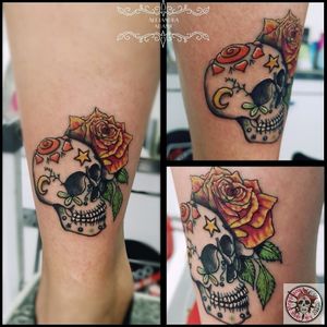 This sugar skull is one of my tiny creations. I want to thanks my dear friend @papette80 who is always helping and supporting me. #lovemyfriends❤️ 💀💕🌺❤️💀💕🌺❤️💀💕#tattoo #tatuaje #tatouage #rosetattoo #tattoorose #rosestattoo #tatuajederosas #tatuajerosa #rosastatuaje #tatouagerose #tatouageroses #rose #roses #rosa #rosas #skulltattoo #tatuajecalavera #tatouagecrane #sugarskulltattoo #sugarskulltattoos #tatuajecalaveradeazucar #tatouagecranedesucre #skull #calavera #crane #sugarskull #calaveradeazucar #cranedesucre #tattoodo #tattoolover #tattoolovers #ferneyvoltaire #tattooferneyvoltaire 