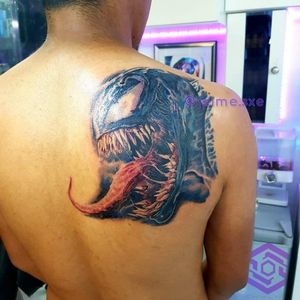 [TATTOO BACK PIECE] "Venom" Técnica Realismo Full color Diseño reinterpretado Artista: FB/INSTA: @jaime.sxe #SkylineStudio #Tattoo #CreateYourself