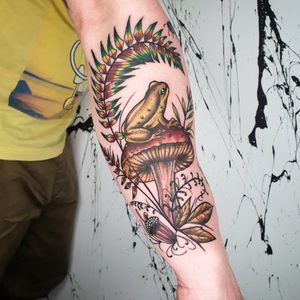 #neotraditional #colored #color #frog #mushroom #leaves #loveit 