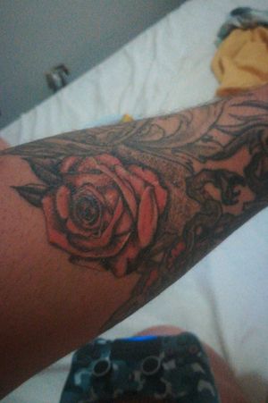 Self tattoo!! Rosa Nranja 
