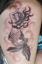 Stippling curvy mermaid 