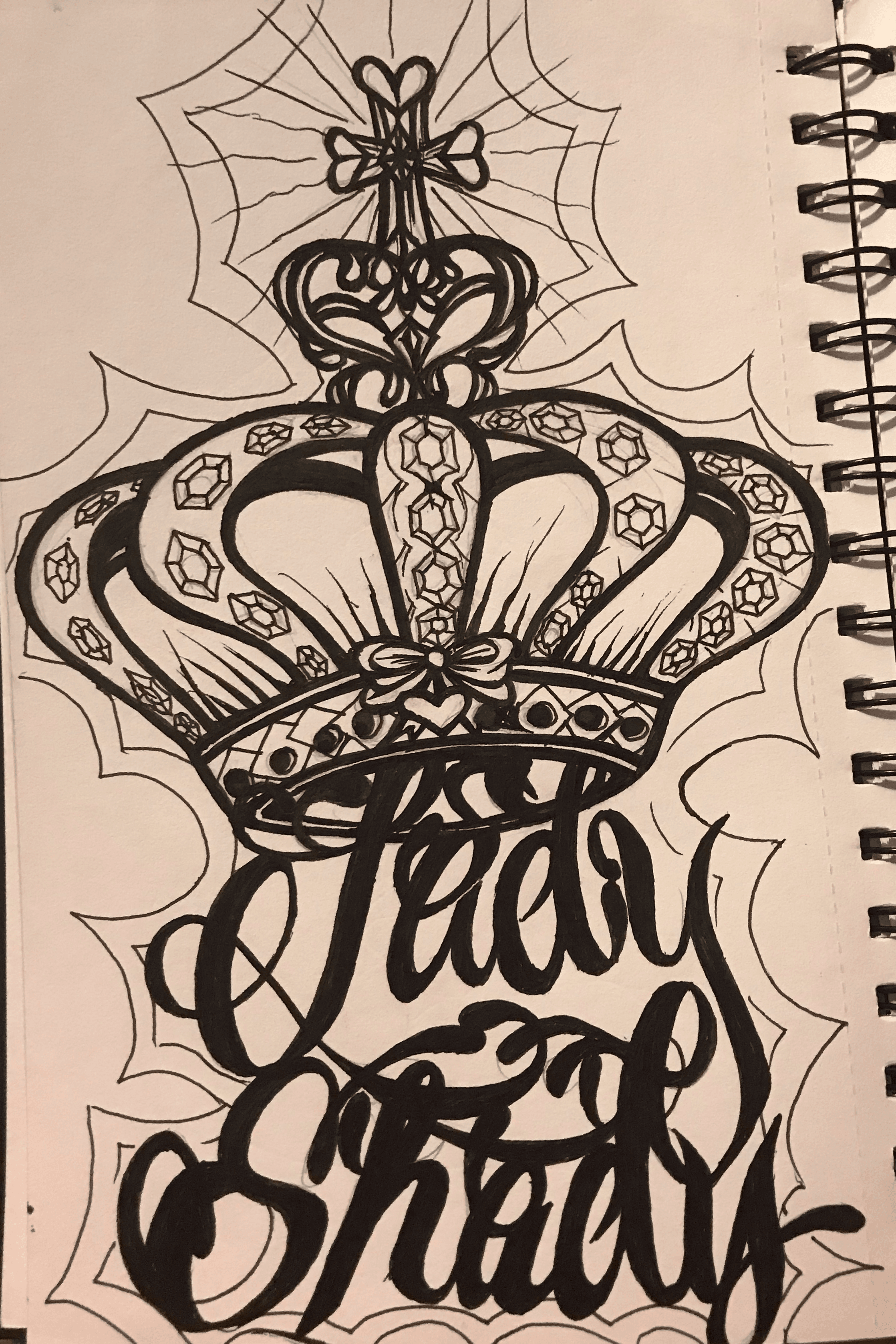 queen crown drawing