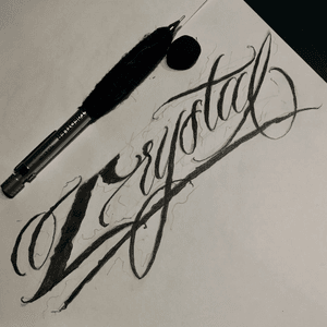 “Crystal”My name.#crystal #🇰🇷 #blacklettering #script #blackletters #calligraphy #customlettering #edgy #letteringtattoo #customtattoo #inked #hiphop #scripttattoo #lyrics #lettering #letras #dailysketch #freehandtattoo #handdrawing #calligraphytattoo #calligrafy #blackcalligraphy #치카노레터링 #커스텀레터링 #치카노타투
