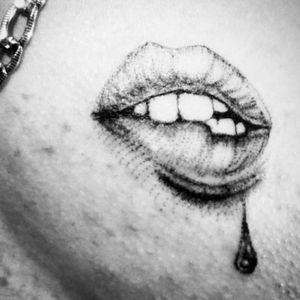 LIP TATTOO by @castel_ink : ONE HOUR