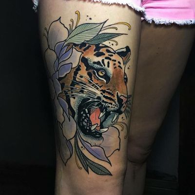 Leopard tattoo by Victoria Benea #VictoriaBenea #tattooartist #besttattoos #awesometattoos #tattoosformen #tattoosforwomen #tattooidea #leopard #junglecat #flower #floral #leaves #neotraditional #color