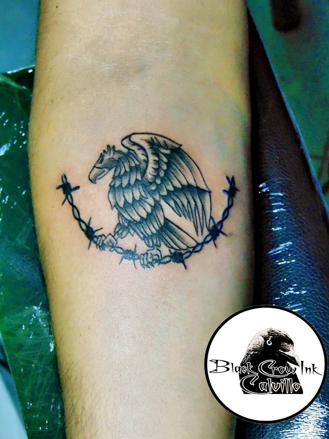 Tattoo uploaded by Jose Black Crow. • Aguila mexicana. #eagle • Tattoodo
