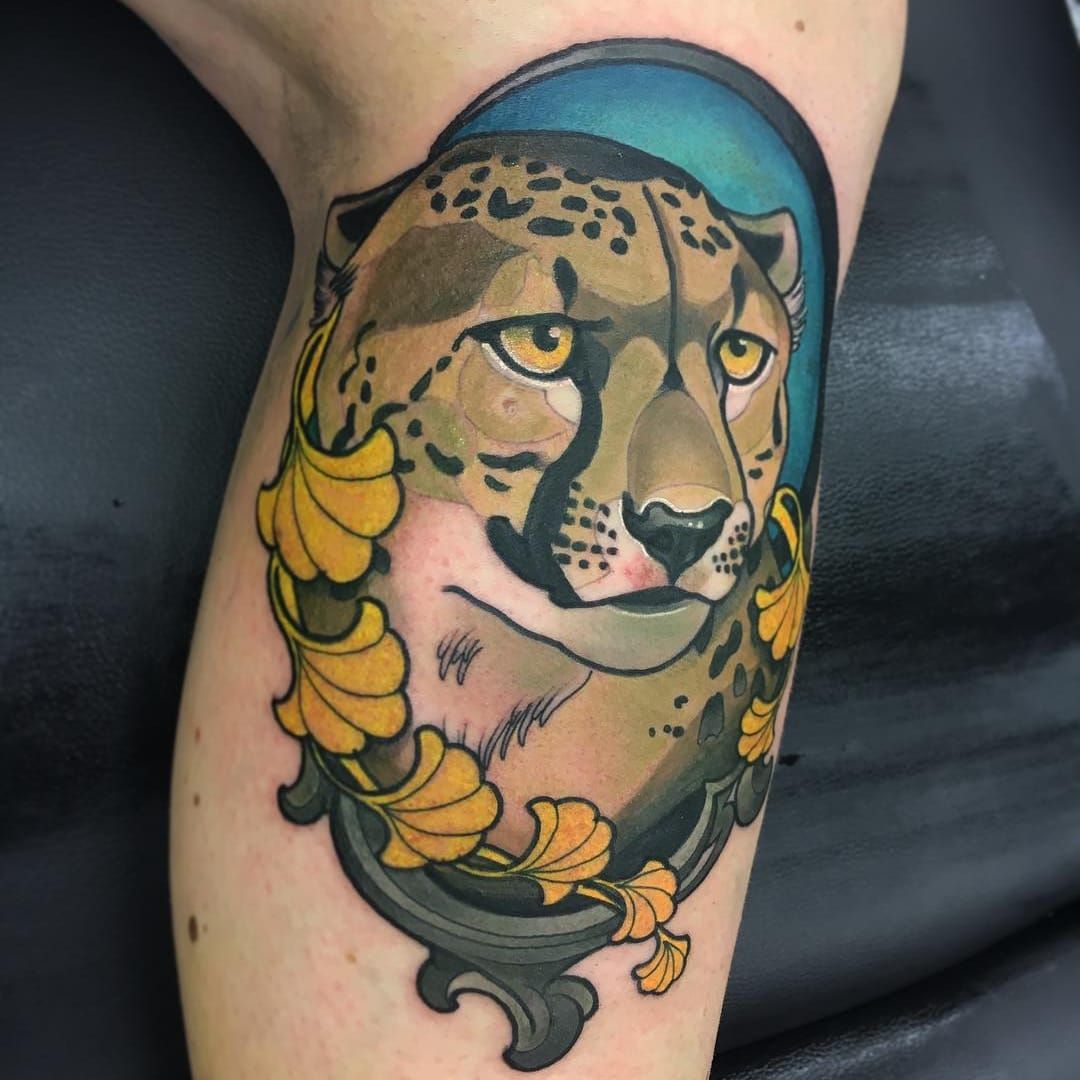 Neotraditional cheetah  Done by  Lucky Cat Tattoo Studio  Facebook