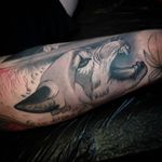 Neo traditional tattoo by Bjorn Liebner #BjornLiebner #tattooartist #besttattoos #awesometattoos #tattoosformen #tattoosforwomen #tattooidea #neotraditional #anima #wolf #coyote #dog
