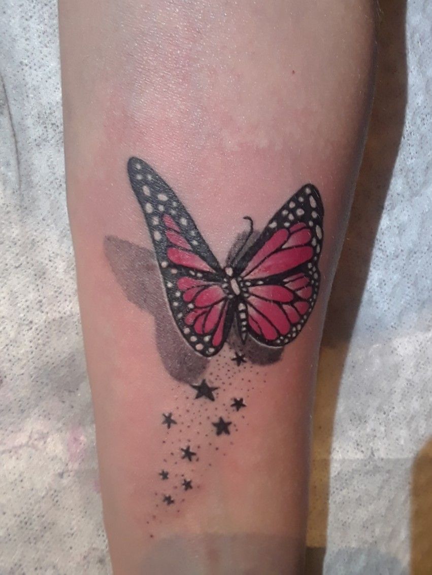24 Inspiring 3D Butterfly Tattoos Designs  Tatuaje realista de mariposa  Tatuajes de mariposa Mariposa tatuaje