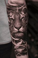 Done in two days. #tiger #tigertattoo #tattooidea #joseecd #josecontrerasart #inked #ink #texas #denton #animal 