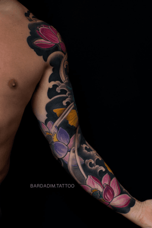 Japanese tattoo NYC. Male Japanese tattoo. Full sleeve. Japanese sleeve. Koi Japanese tattoo.