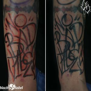 No bad v1bes drawn on and done by./ david #tattoo  #tattooedpeople #guyswithtattoos #cholo #traditional #traditionaltattoo #vibes #traditionalbangers #americantraditional #chicano #chicanotraditional #lettering #onlythedarkest #wuppertal #freehand #remscheid #hilden #armtattoo #wuppervalley #consafos #graffiti #boldwillhold #davidvandamn #picoftheday #tattoosofinstagram