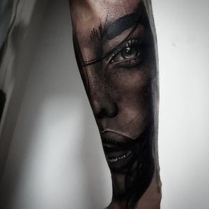  •Orçamentos.:(21)96715-7090 Patrocínio.:⚡#neonpen ⚡ @inkarttattoorj @tropicaldermoficial @artfusiontattoocompany @thprotattoo #blackandgraytatoo #blackandgreytattoo #blackandgrey #blackandgraytattoos #blackandgray #tattoos #instagood #instatattoo #u #tattoodobr #tattoodo #tattoofloripa #tattooniteroi #tattoorj #tattoorealistic #realismo #tattooartist #tatuaje #tatuagem 