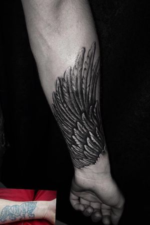 Done at @house_nr.10 Cover up tattoo!! ➕egestngracani@gmail.com➕ . . . . . . . . #tattoo#tattoos#coveruptattoo#ink#inked#armtattoo#wings#wingstattoo#artist#tattooartist#art#inklife#artlife#inkmaster#artwork#blackandgray#tattoodo#blacktattoo#dark#realisticink#picture#worldofartists#d_world_of_ink#inkmag#inkedup#instagram#2019#egestink#housenr10#albania
