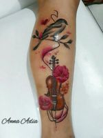 Abstract bird and violin.. my original design.. ❤🌸 . . . . . . . . . #sirensandsorciere #tattoo #tattoodo #ink #inked #inkedmag #tattooed #violintattoo #music #prettytattoos #aquarelletattoo #aquarelle #tatuajes #cosmo #cosmolife #citylife #batangastattooshop #FemaleTattooist #femaletattooartist #filipinaartist #filipinatattooist #original #nature #poppies #safetattooing #AbstractTattoos #abstracttattoo #abstract 