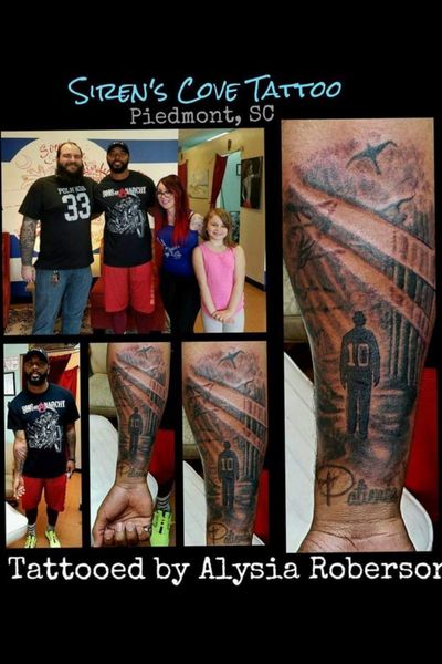 Alysia Roberson tattooed Mr. Tajh Boyd at Siren's Cove Tattoo in Piedmont, SC .... turned out awesome!!! Talented athlete, and super nice guy, versatile, gives back to the community and tries to get children on a better path had a really unique idea for a tattoo, and was more than happy to take pictures with my husban , daughter Quinn, and myself! All around stand up guy! (Word on wrist tattooed by someone else). #sc #sctattooartist #clemsonfamily #sctattoo #sctattooshop #sirenscovetattoo #fitness #clemsonsc #clemsonalumni #espn #tajhboyd #10 #athlete #tattooedmen #tattooedman #tattooedwoman #tattooedwomen #sleeve #inkmaster #clemsontigers #clemson #clemsonsc #greenvillesc #downtowngreenville #yeahthatgreenville #clemsonfootball #clemsontattoo #halfsleeve #clemsontigerstattoo #clemsonpaw #tajhboyd #tajhboydtattoo #realistictattoo #clemsonpawtattoo #naturetattoo #clemsonplayer #realism #realistic #realistictattoo #oldschooltattoo #traditional #traditionaltattoo #letteringtattoo #femaletattooartist #femaletattooist #femaletattooer #ladytattooer #ladytattooist #allin #naturetattoo #alysiarobersontattoo #gameday #CollegeFootball #football #footballtattoo www.facebook.com/Alysia.Roberson.Tattoo.Artist www.facebook.com/sirenscovetattoo