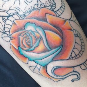 Some rad colour combos added to the rose of thigh piece started 💪Done 30.04.19